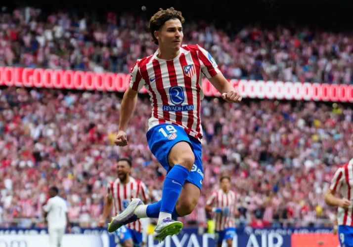 Atlético de Madrid se burla por oferta por Julián Álvarez