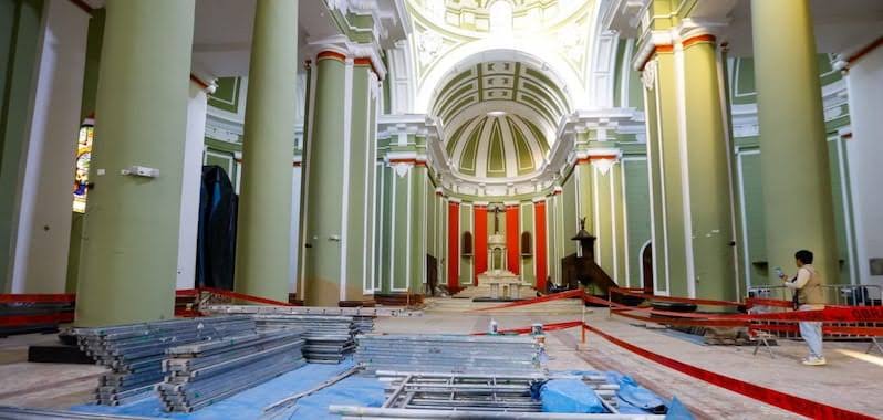 Catedral lista para reapertura en vísperas de visita del papa León XIV