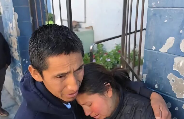 Niño llega al hospital Goyeneche con una fractura, lo derivan a una clínica privada y fallece en Arequipa