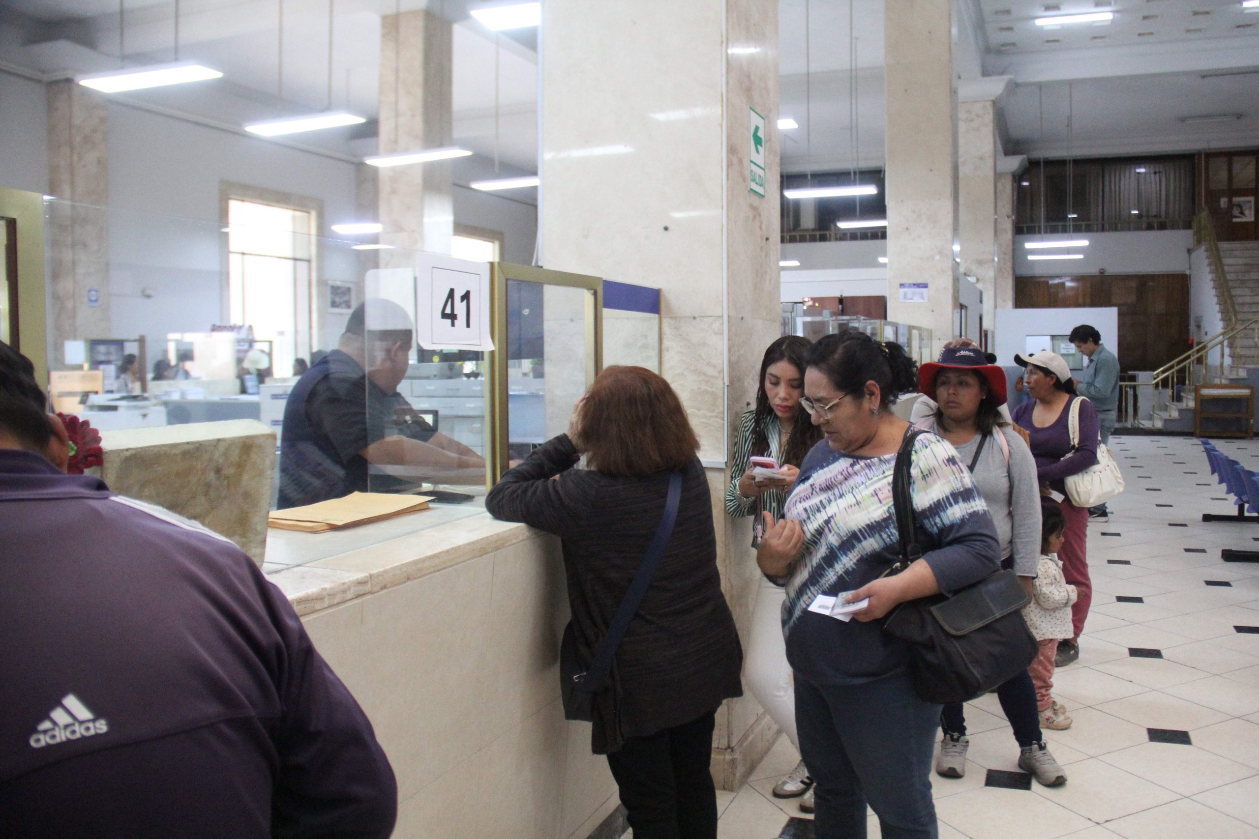 Más de 26 mil arequipeños aún no recogen DNI y podrían enfrentar problemas
