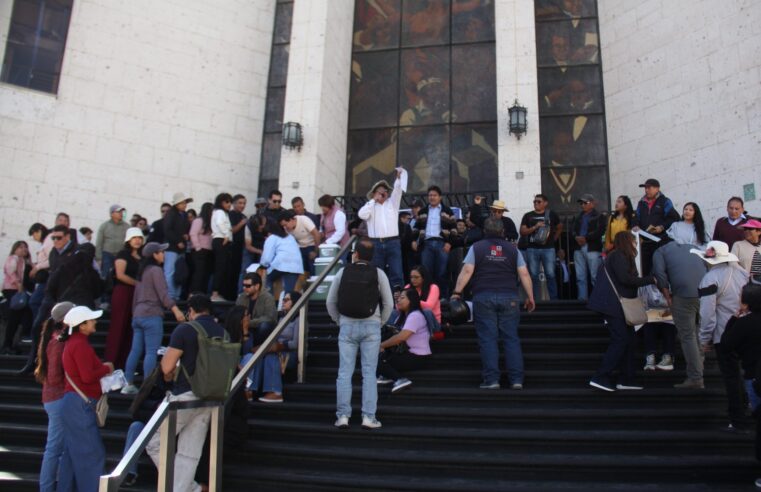 Trabajadores judiciales advierten huelga nacional indefinida por retraso en incremento salarial