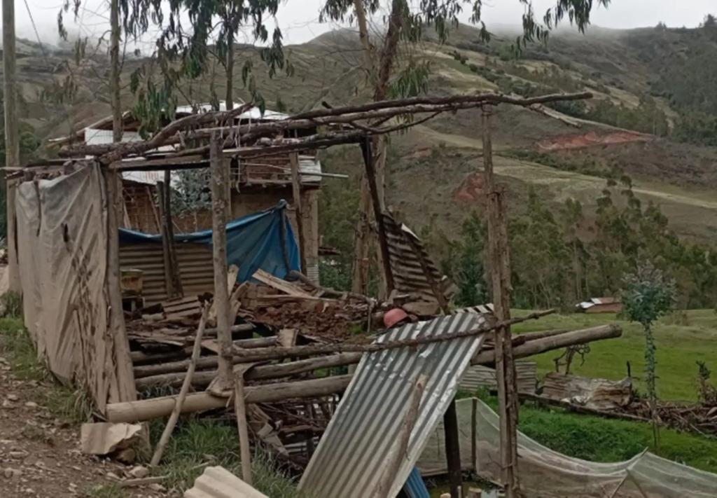 Vientos fuertes dejan 38 damnificados y dañaron 28 viviendas en Gran Chimú