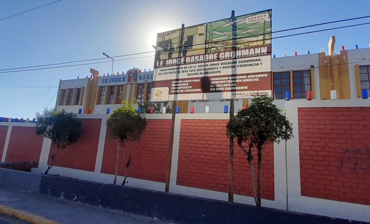 GRA no realiza mantenimiento en más de 120 colegios de Arequipa