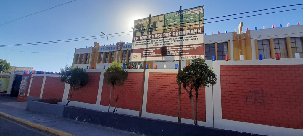 GRA no realiza mantenimiento en más de 120 colegios de Arequipa