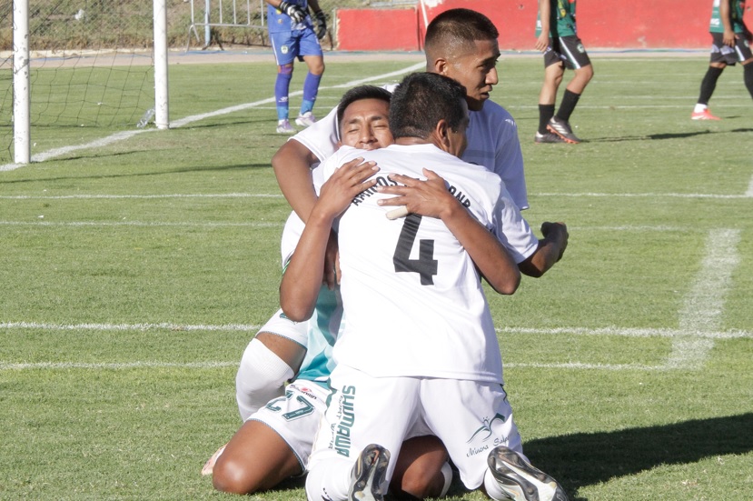 Amigos de la PNP jugará este domingo ante San José en Camaná