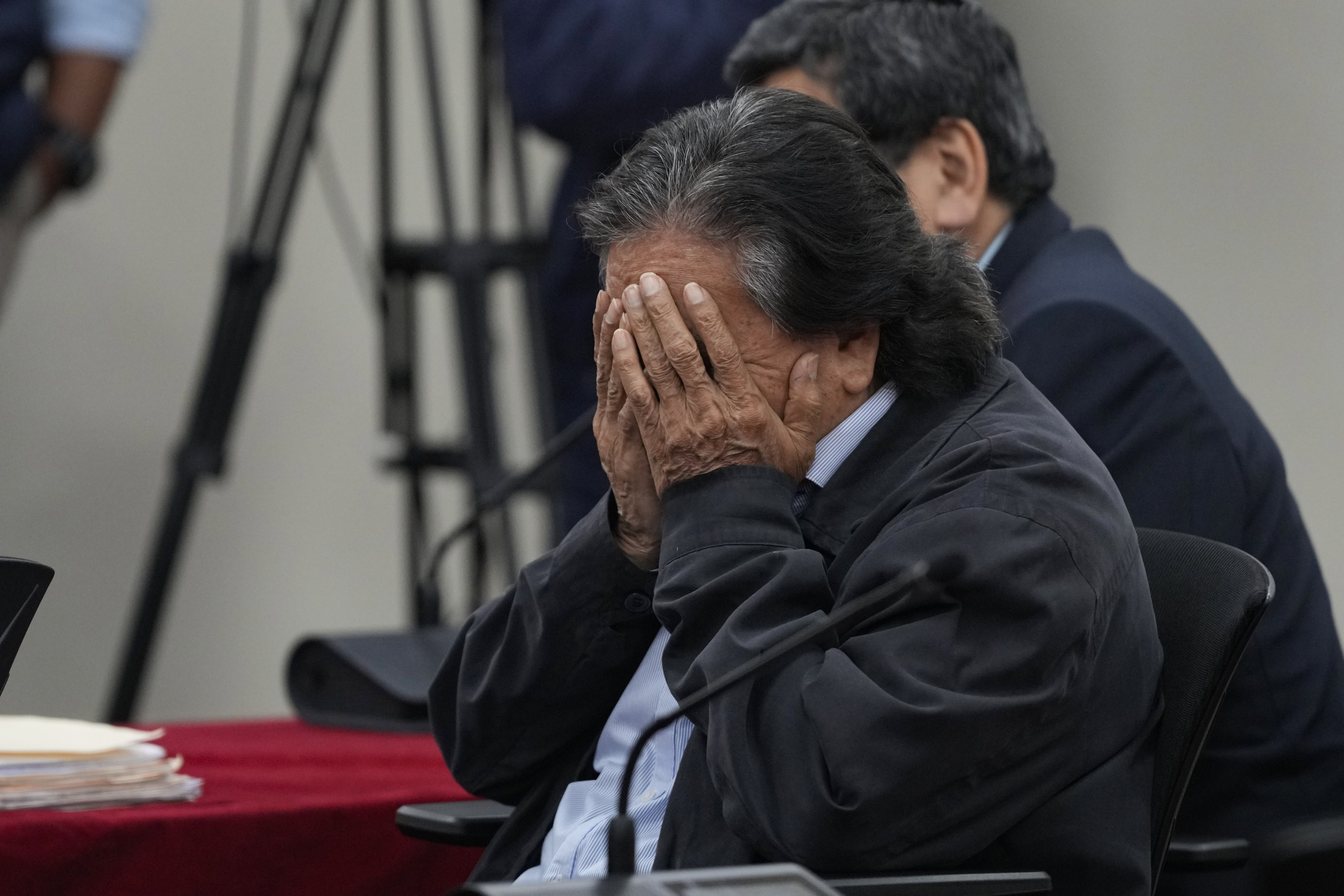 PJ ordena que 4 inmuebles y cuenta bancaria de Toledo pasen al Estado