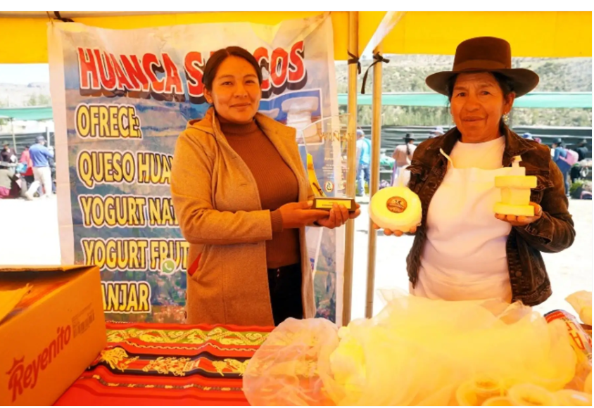 Queso huancasanquino y arte textil destacan en “Corpus Christi 2026”