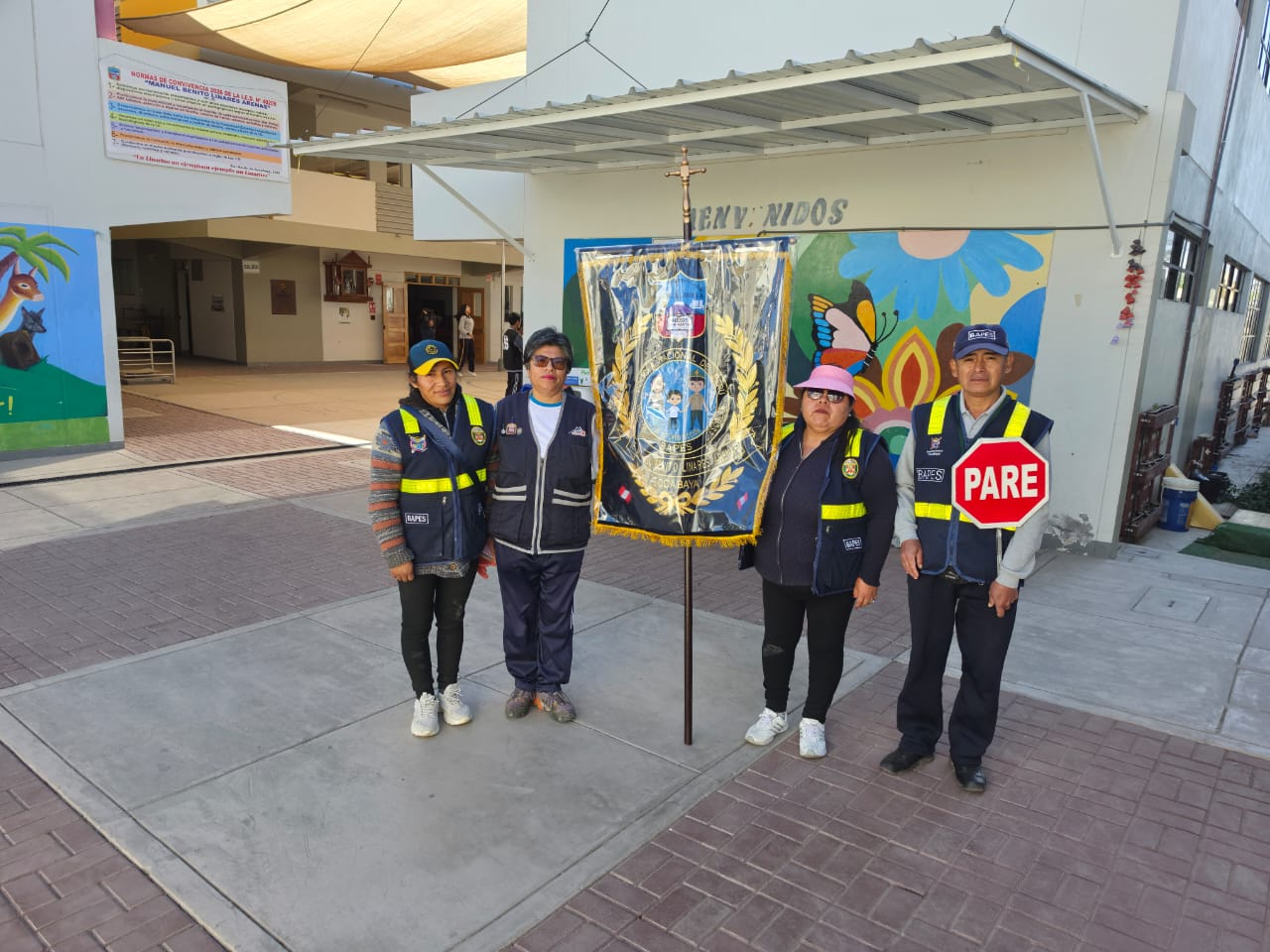 BAPES blindan entorno escolar en el distrito de Socabaya