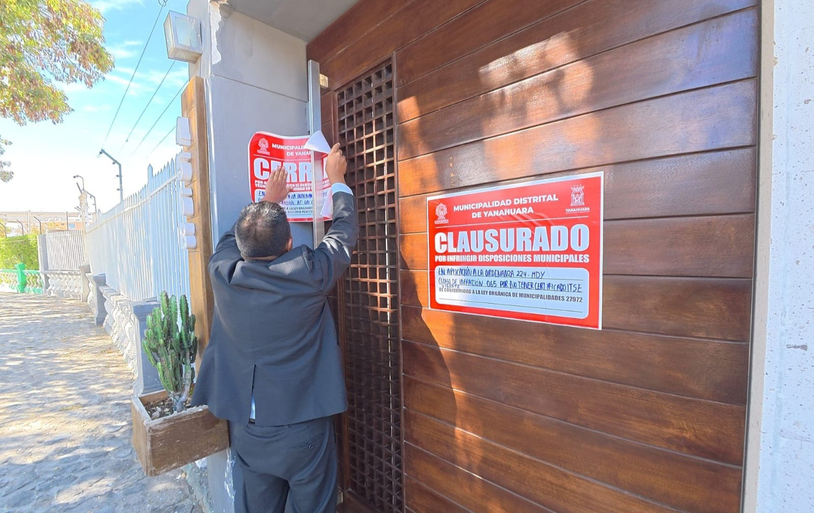 Clausuran 10 centros médicos en el distrito de Yanahuara