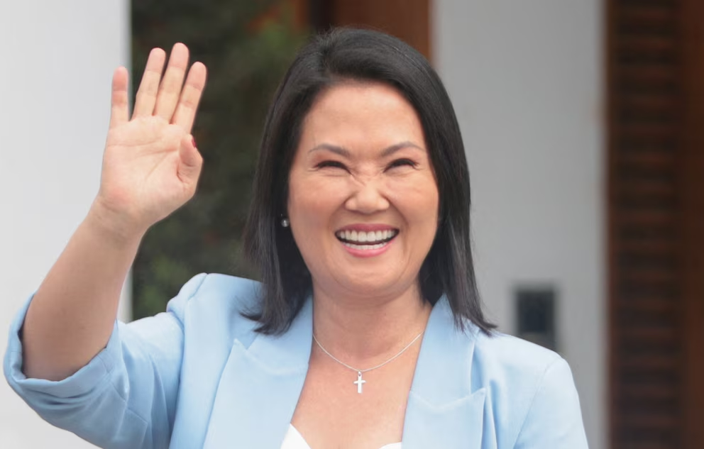 Keiko Fujimori buscará continuidad de Julio Velarde al frente del BCRP