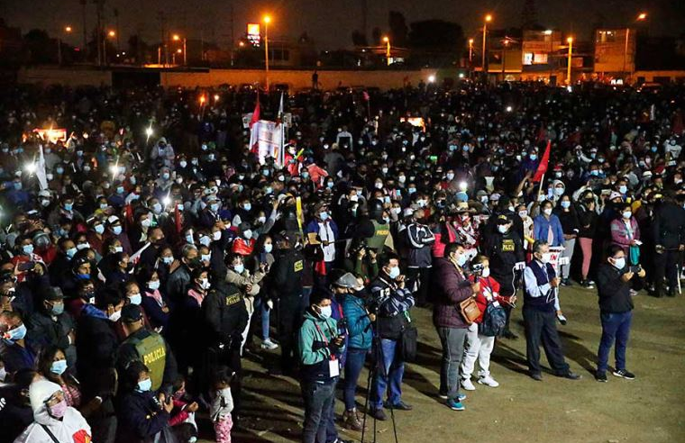 Desde el viernes quedarán prohibidas las reuniones políticas