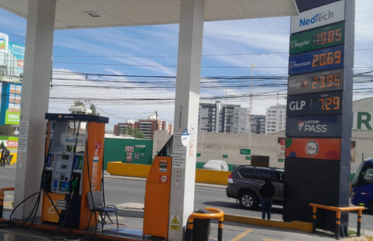 Gasolina podría bajar hasta 15 soles en Arequipa