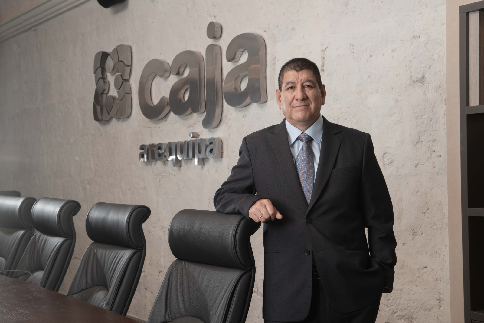 Caja Arequipa obtiene reconocimiento internacional en Premios DEC 2026 en España