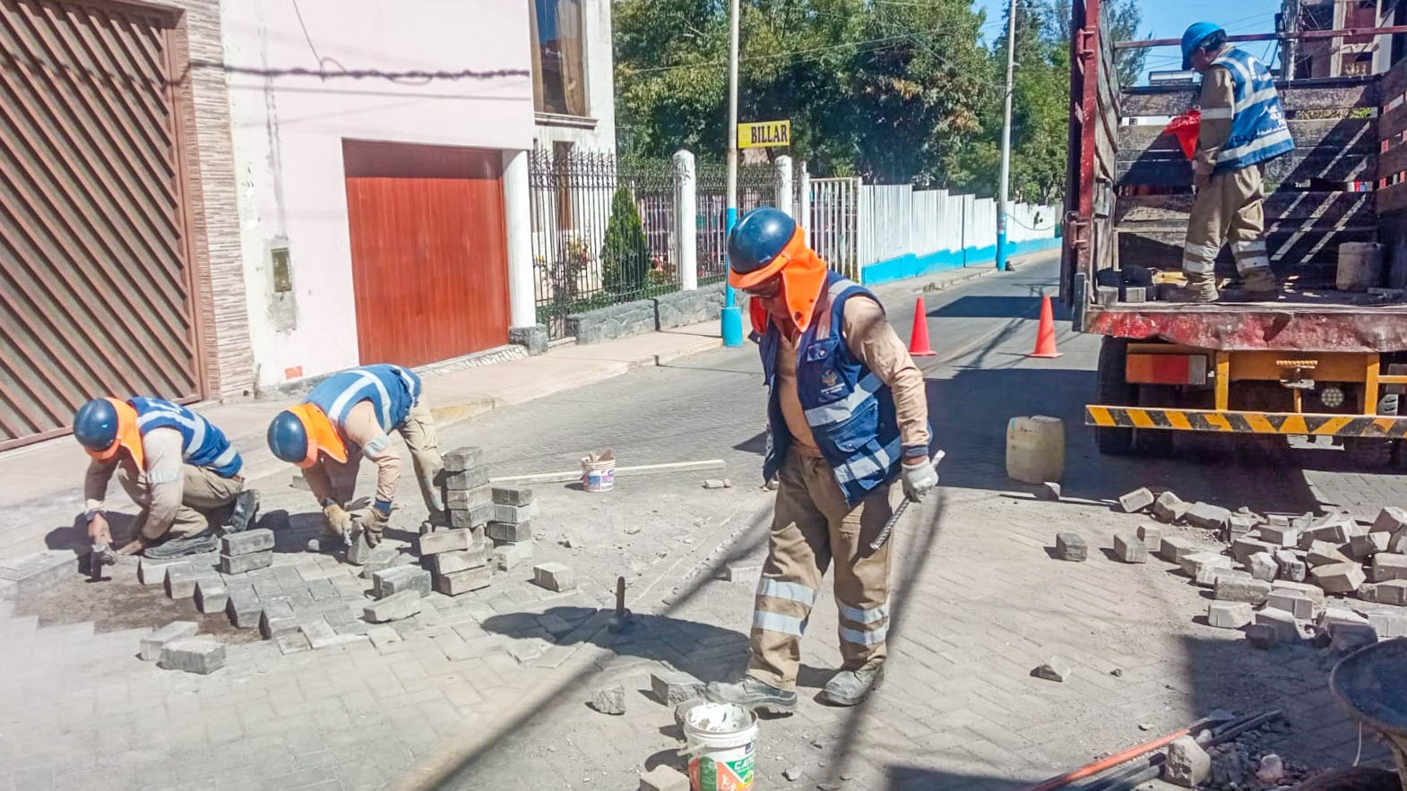 Intensifican parchado de vías en el Cercado de Arequipa