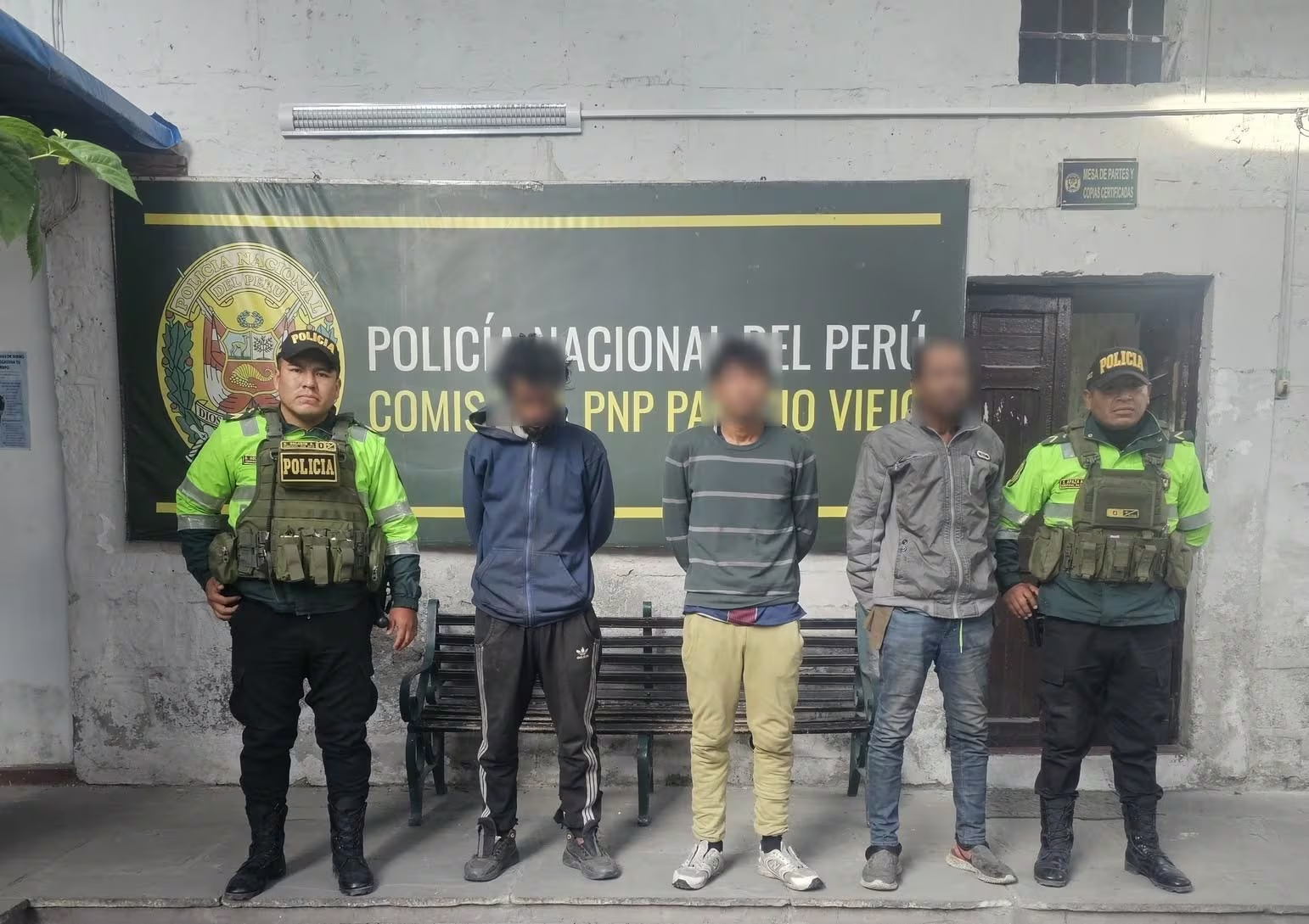 Dictan cuatro meses de prisión preventiva para “Los Chamos de La Parra”