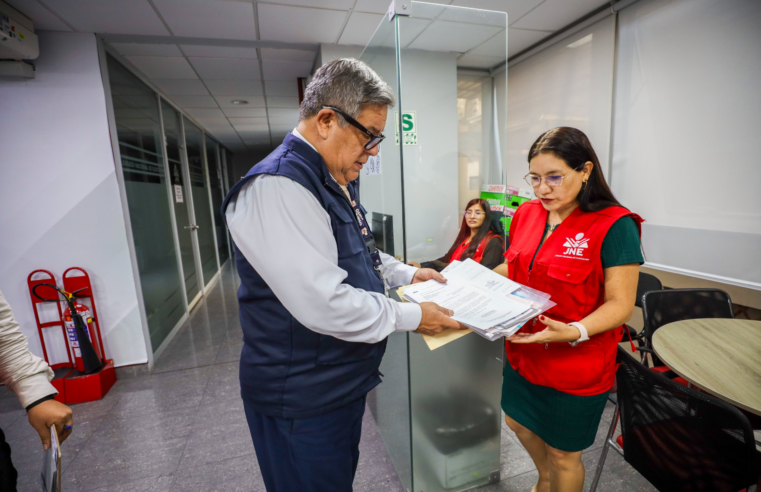 Más de 1 500 actas observadas podrán definir la segunda vuelta presidencial