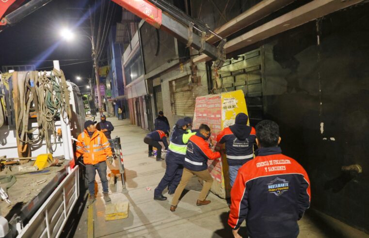 Cierran local nocturno sin autorización en la avenida Dolores y aplican sanción