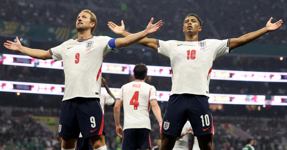 México cayó luchando en casa ante Inglaterra 3-2