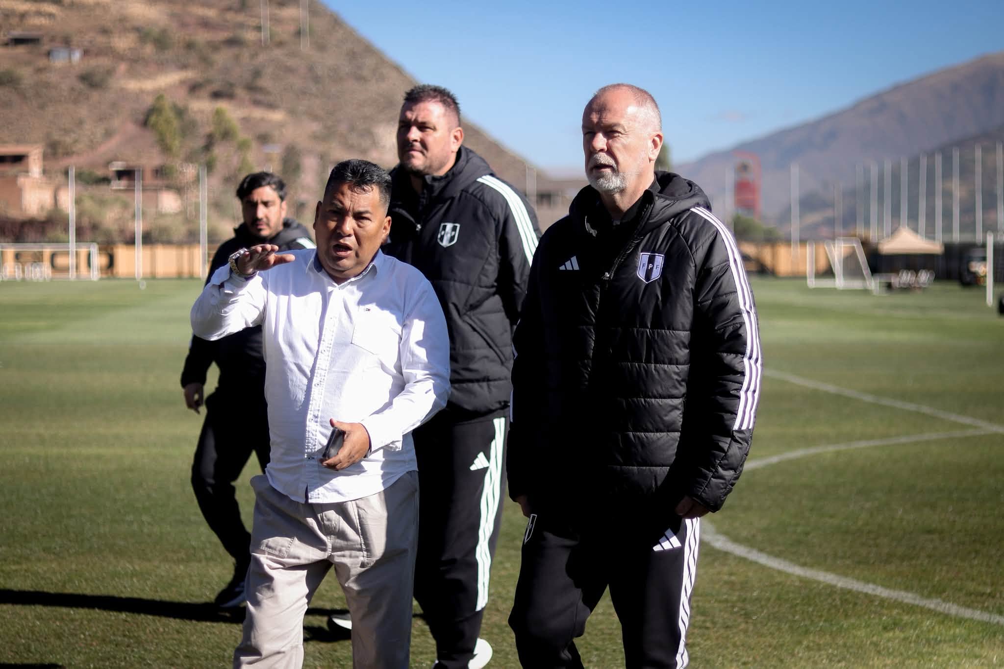 Mano Menezes visitará al FBC Melgar en Mollebaya