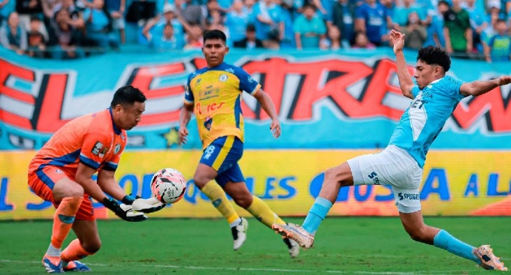 Bentín de Tacna hizo pasar apuros a Sporting Cristal