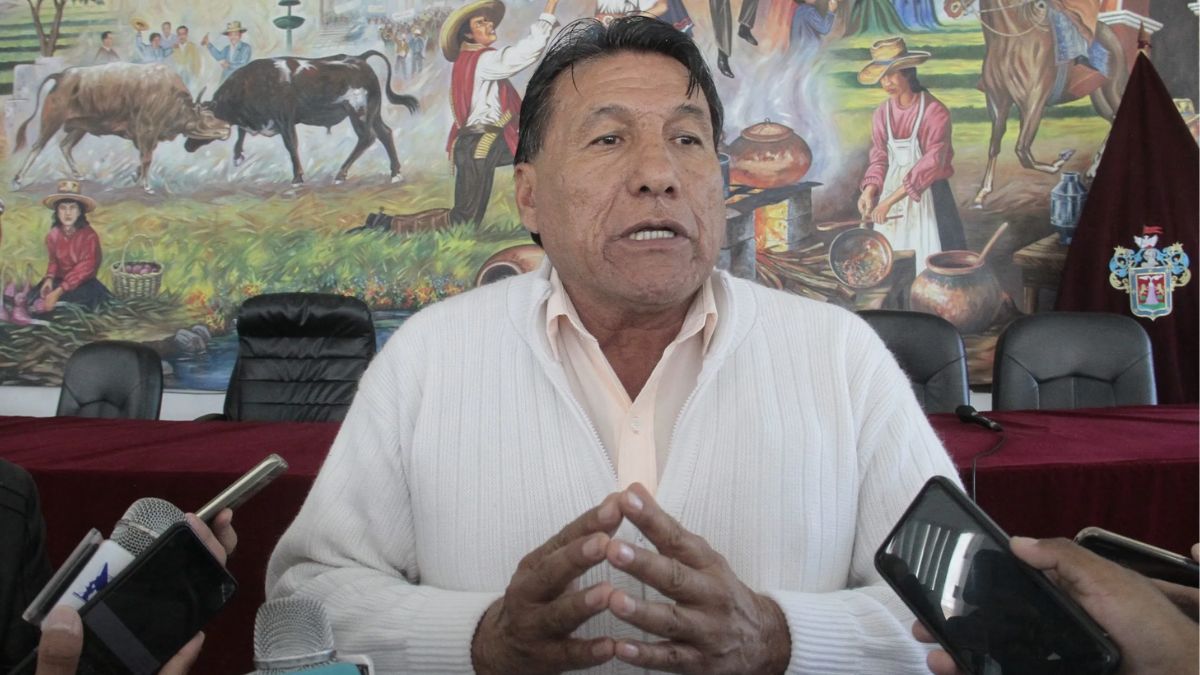 Bedregal asumiría alcaldía de Arequipa durante licencia de Oscco