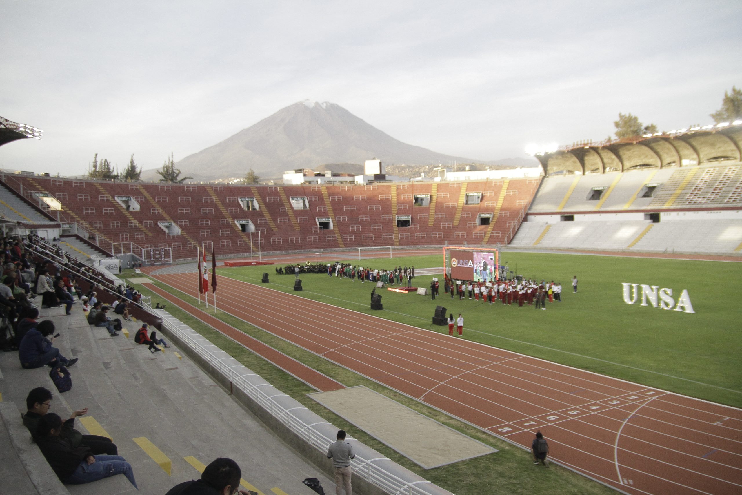 Pista atlética del estadio UNSA lista para torneos