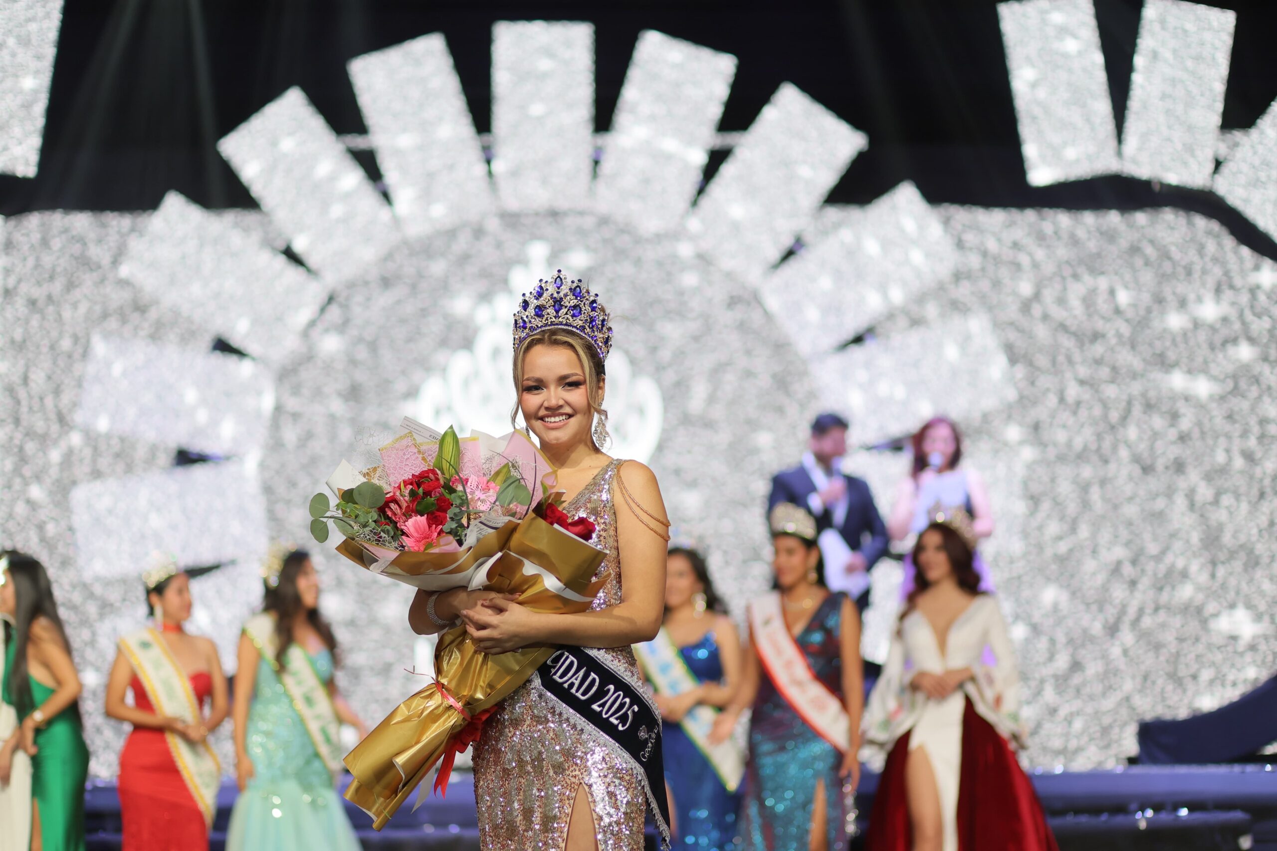 Reina de la Ciudad insta a los arequipeños a festejar con respeto