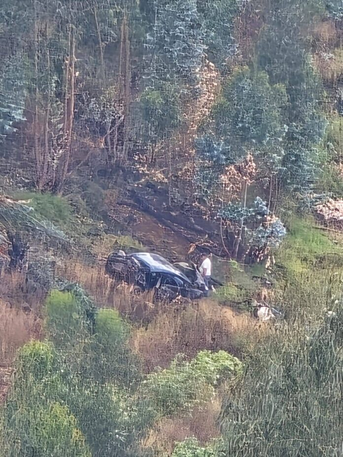Tres muertos y desaparecidos deja caída de automóvil a un abismo en Otuzco