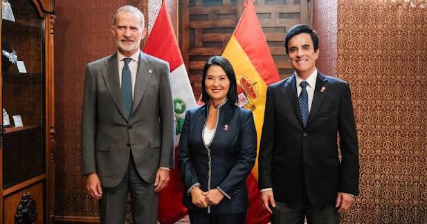 Fujimori se reunió con el rey Felipe VI previo a transmisión del mando presidencial