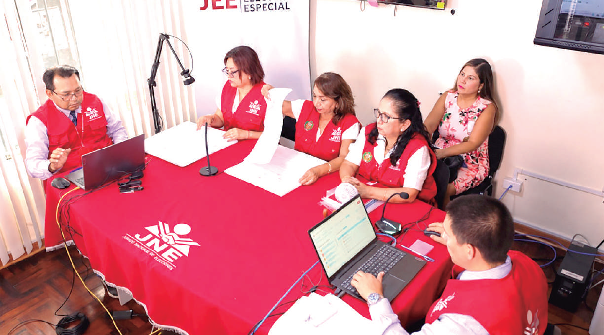 Perú Primero y Yo Arequipa lideran candidaturas observadas en Arequipa