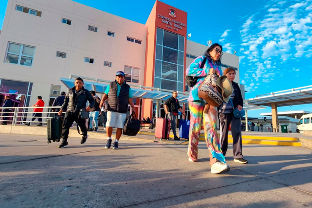 Migraciones refuerza control fronterizo por mayor ingreso de visitantes