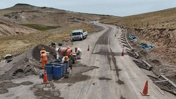 Disputa por carretera Jachaña-Cayarani escala entre GRA y Consorcio Caylloma