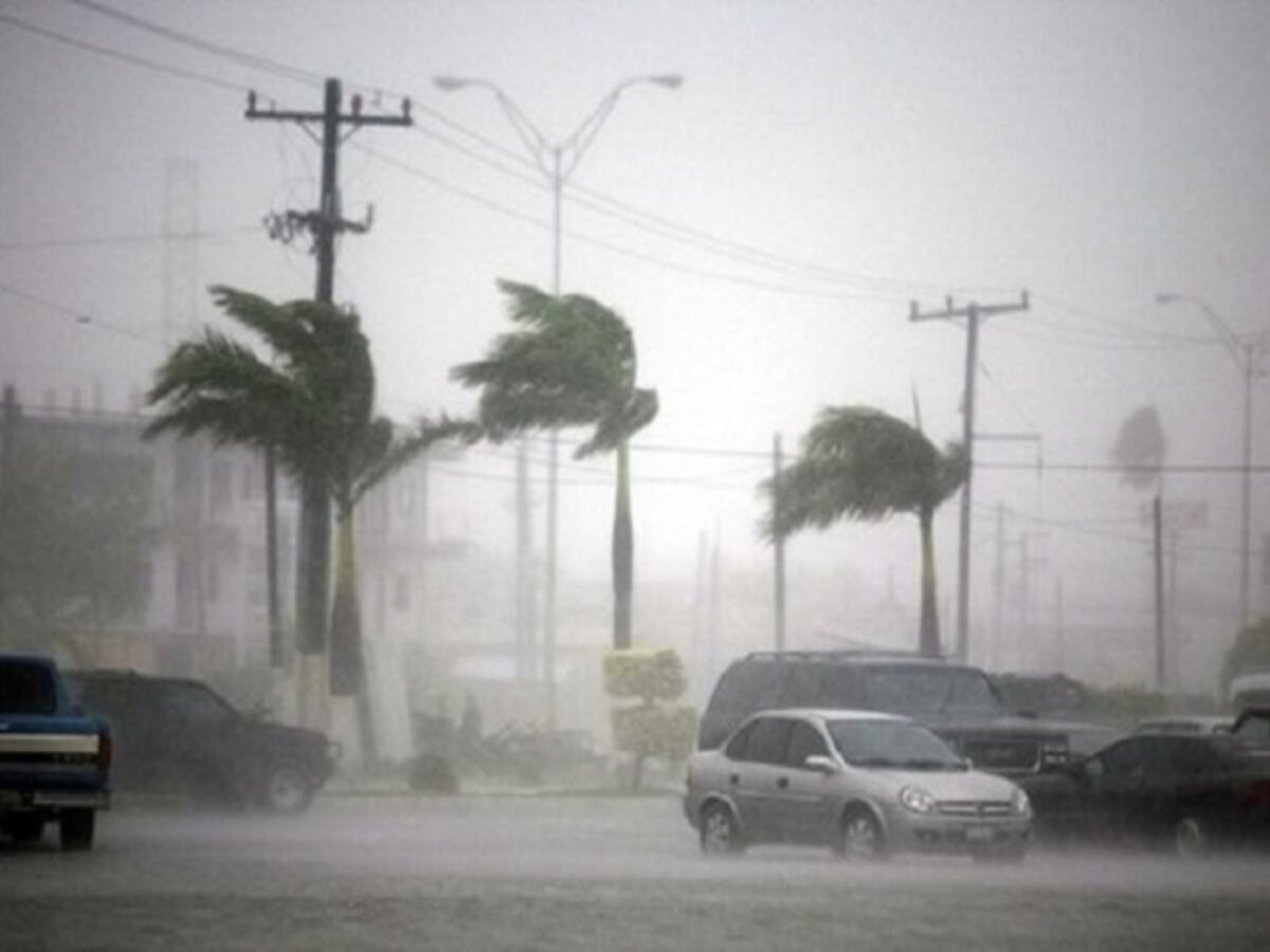 Alertan vientos fuertes en la sierra y la costa de seis regiones