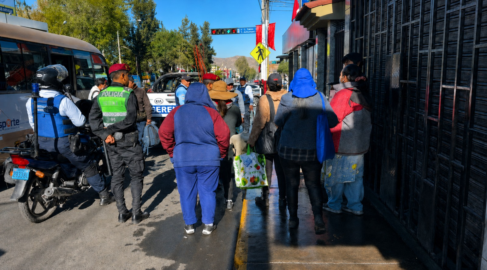 Revendedores agreden a padres por espacios para la Parada Militar