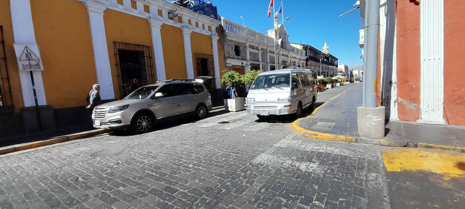 FOTO HOY SABADO 04 DE JULIO