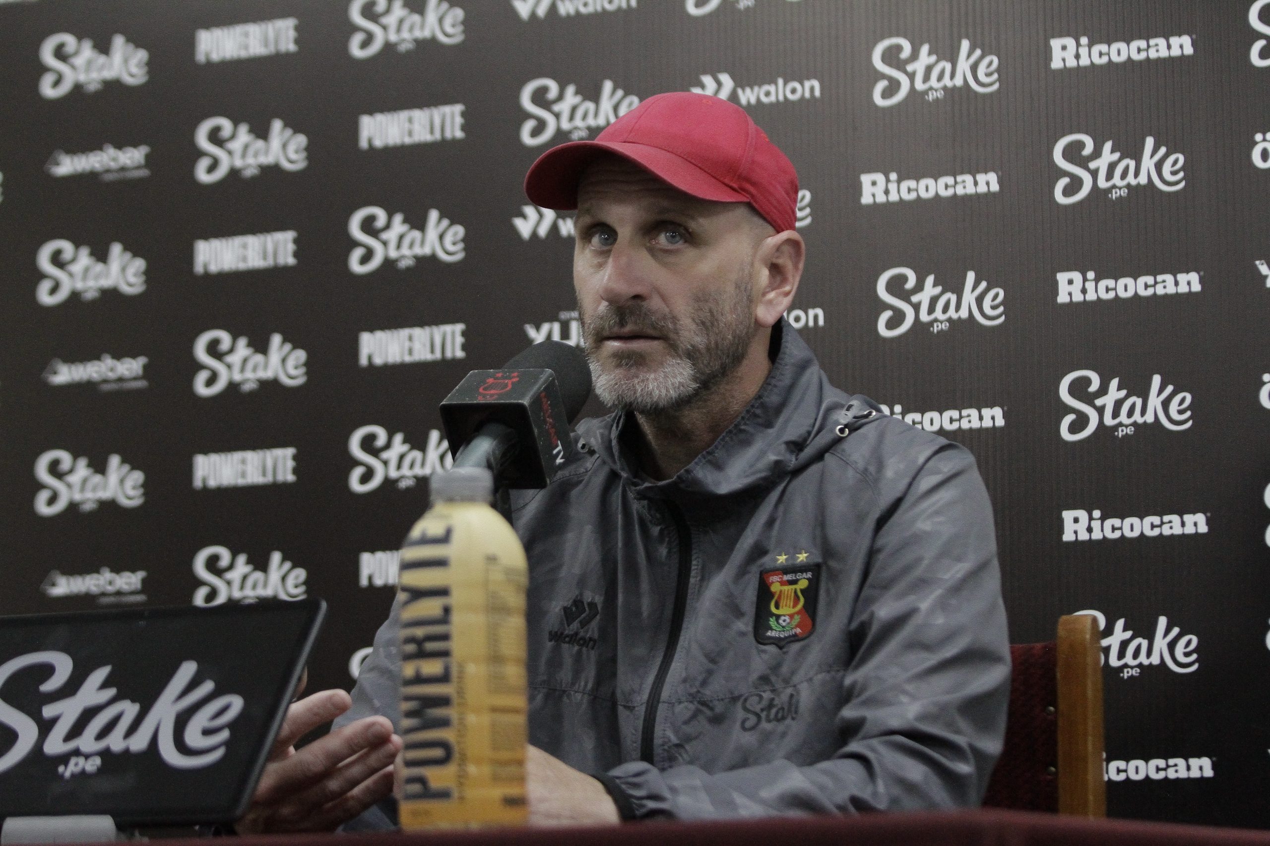 Rondelli asume que la deuda está en ganar en casa