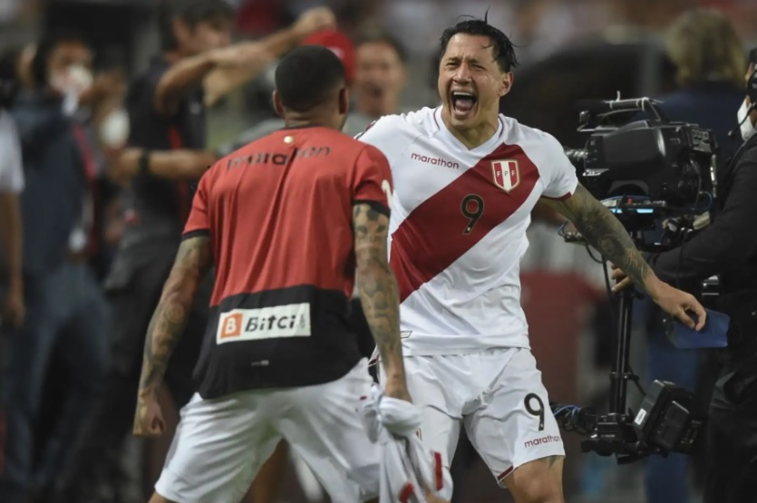Gianluca Lapadula no renuncia a volver a la selección peruana