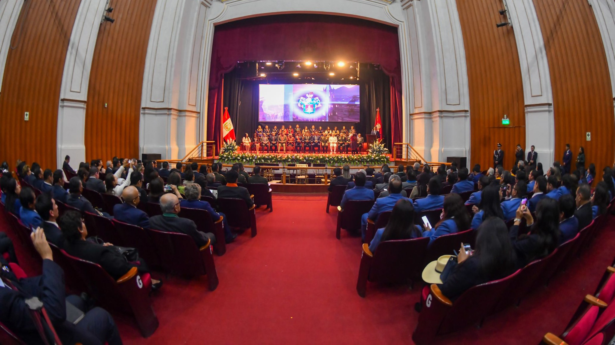 Arequipa vive sus días centrales de aniversario con tradición y música