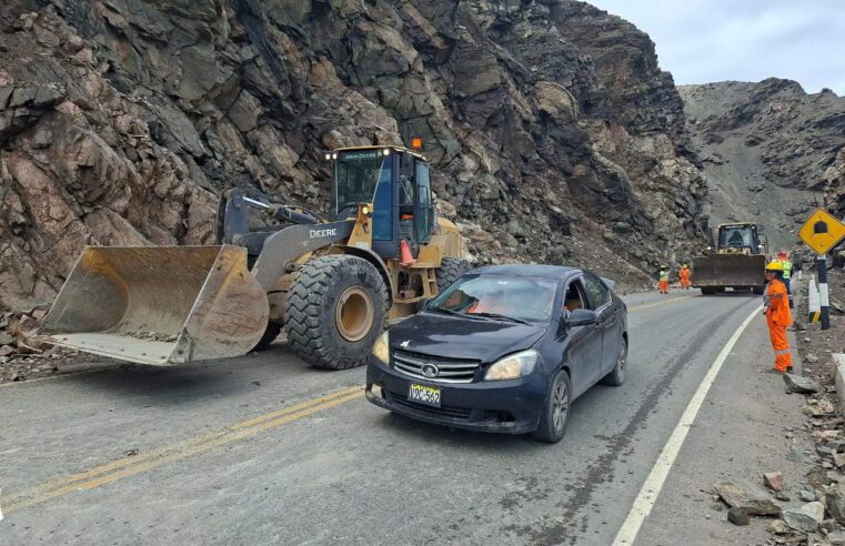 Se complican trabajos en Atico y Panamericana Sur seguirá bloqueada