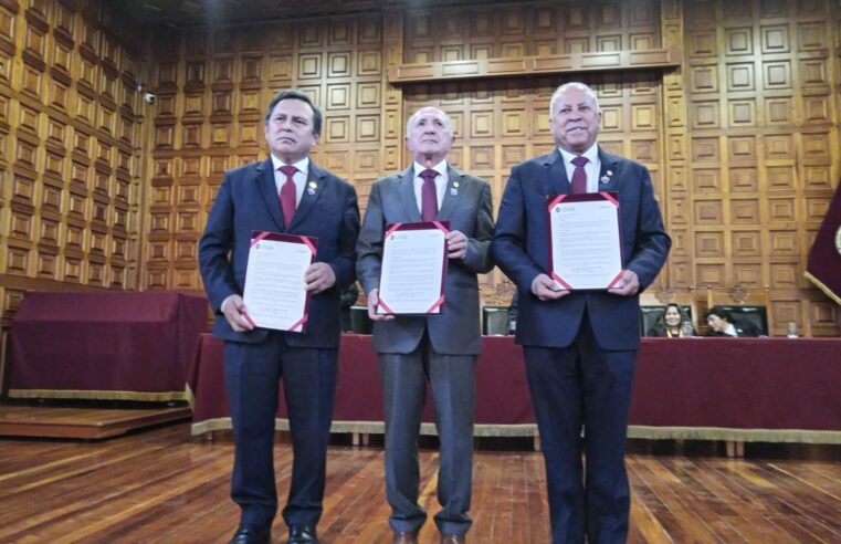 «Dirigiremos con honestidad y amor por la universidad»