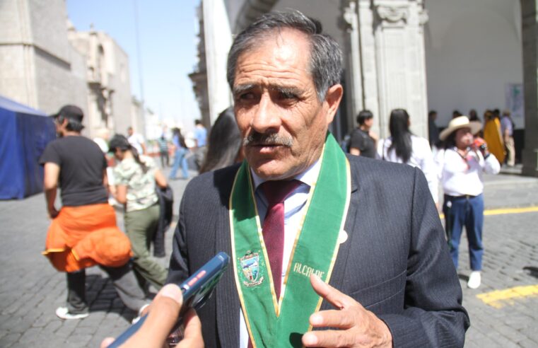 Characato en riesgo por ocupación de fajas marginales
