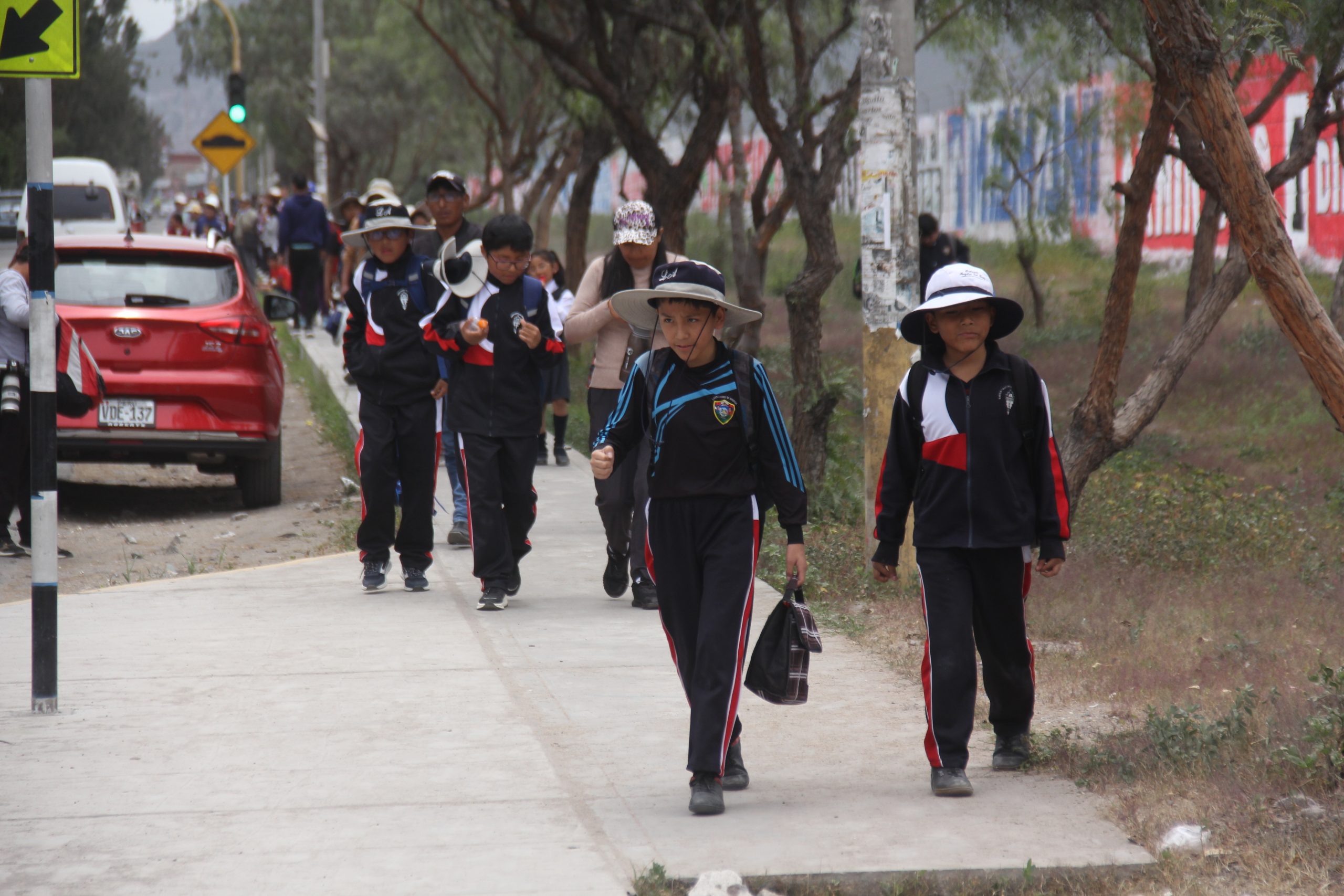Labores escolares quedan suspendidas en Arequipa mientras persista paralización de transportistas