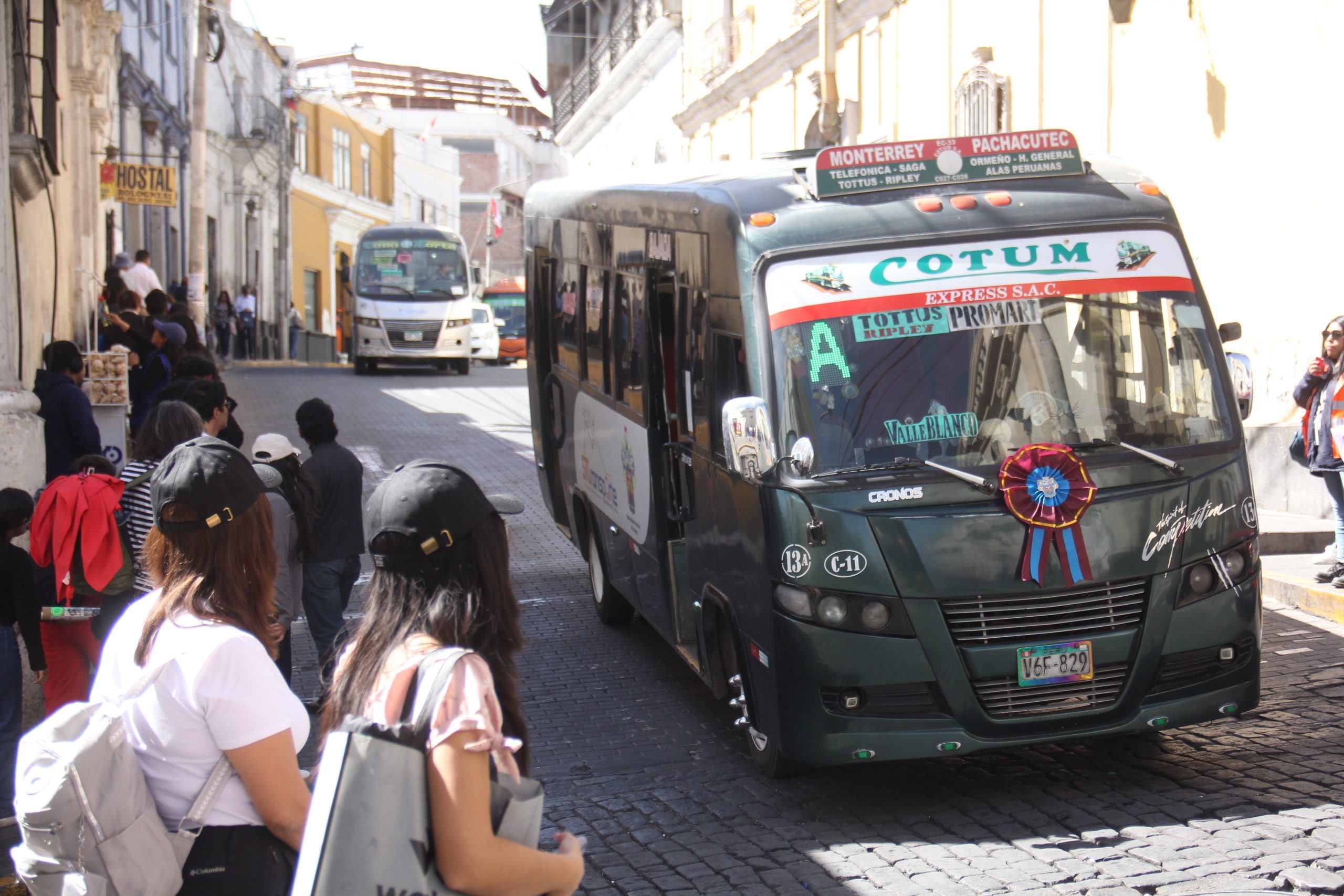 Dirigentes de distritos exigen hacer respetar pasaje de S/1