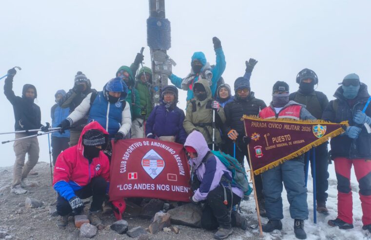 Club de Andinismo realizó exitoso ascenso al volcán Misti