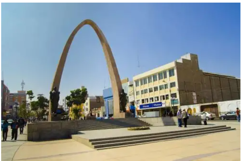Suspenden clases presenciales por paro de transportistas
