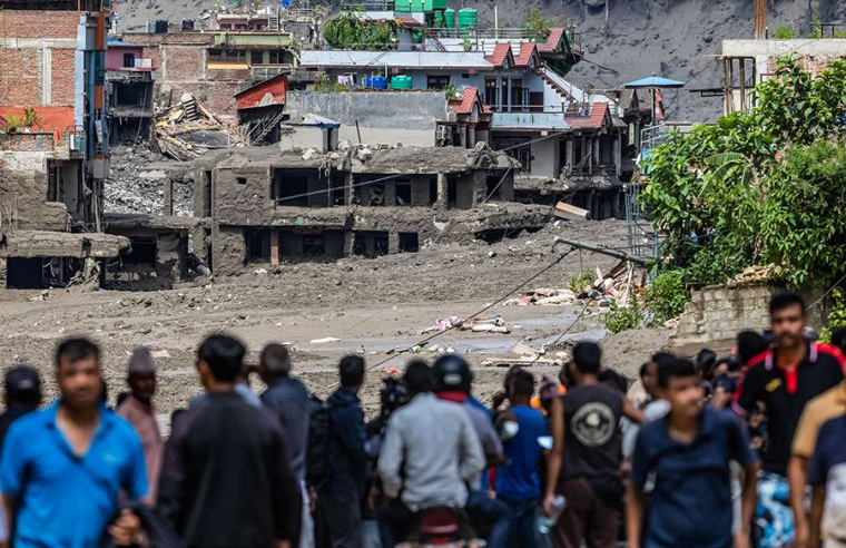 Cancillería confirma no hay peruanos afectados por desastres en China y Nepal