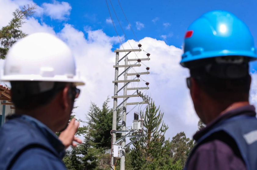 Perú apunta a destrabar inversiones mineras y ampliar servicios de energía