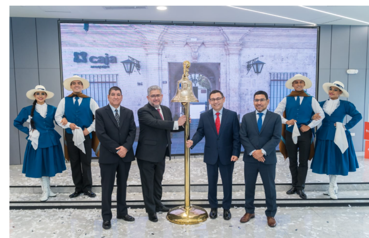 Caja Arequipa celebra 40 años liderando el sistema de colocaciones y ahorros