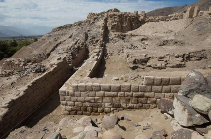 Paredones de Nasca inicia saneamiento para proteger patrimonio inca