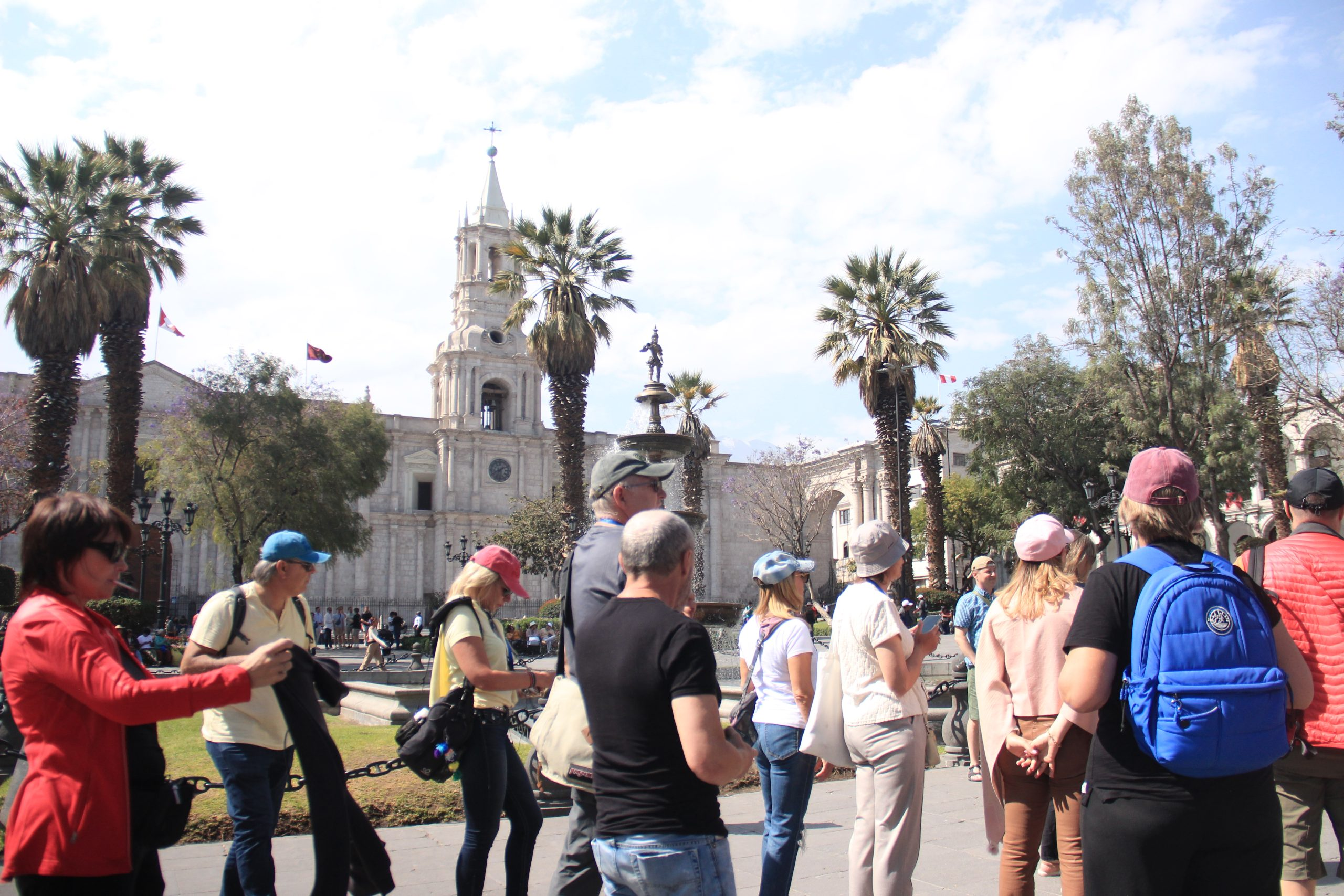 Arequipa proyecta recibir hasta 23 mil turistas durante septiembre